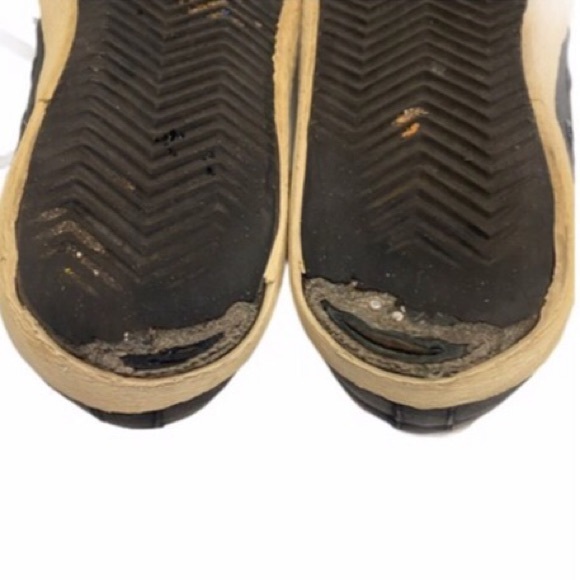 Golden Goose Super Star Low Top Sneakers - Picture 11 of 12